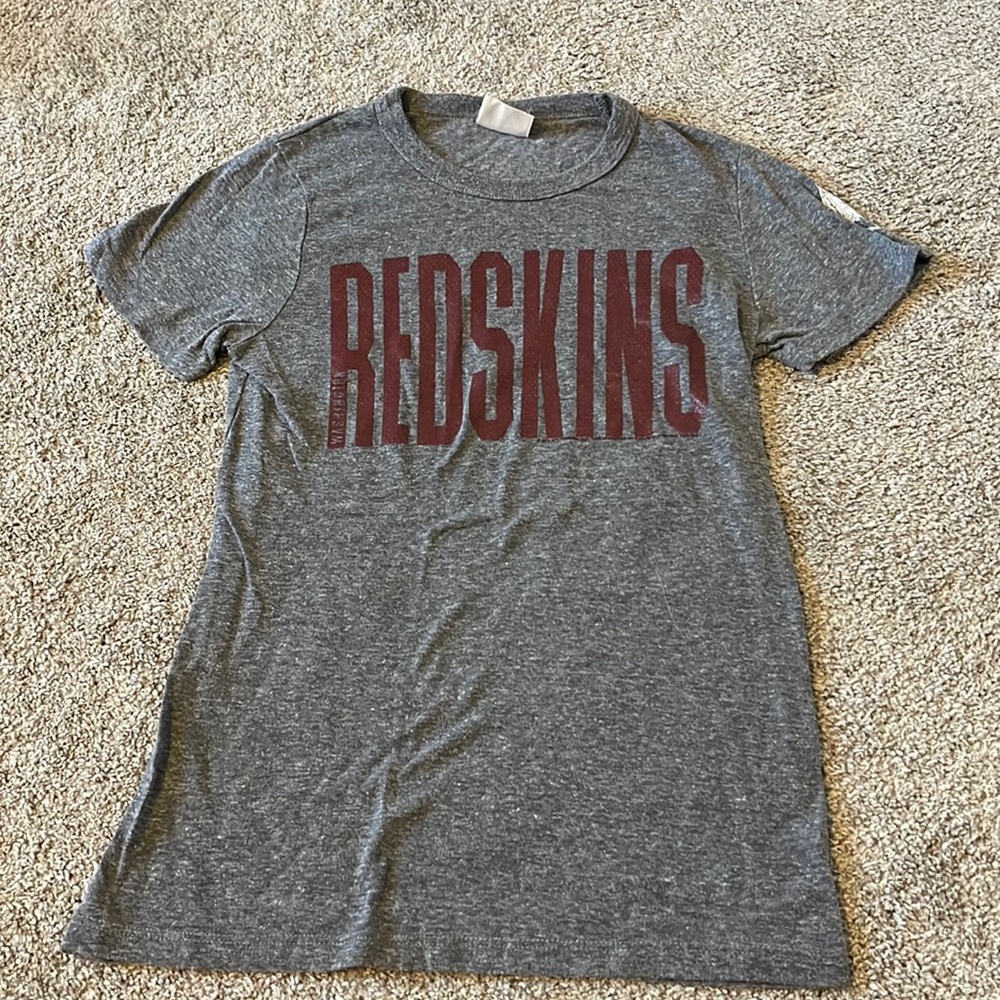 Grey Washington Redskins Tee